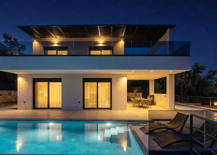 Nadine Σπαρτοχώρι